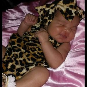 Meet your Posher, Rozalyn